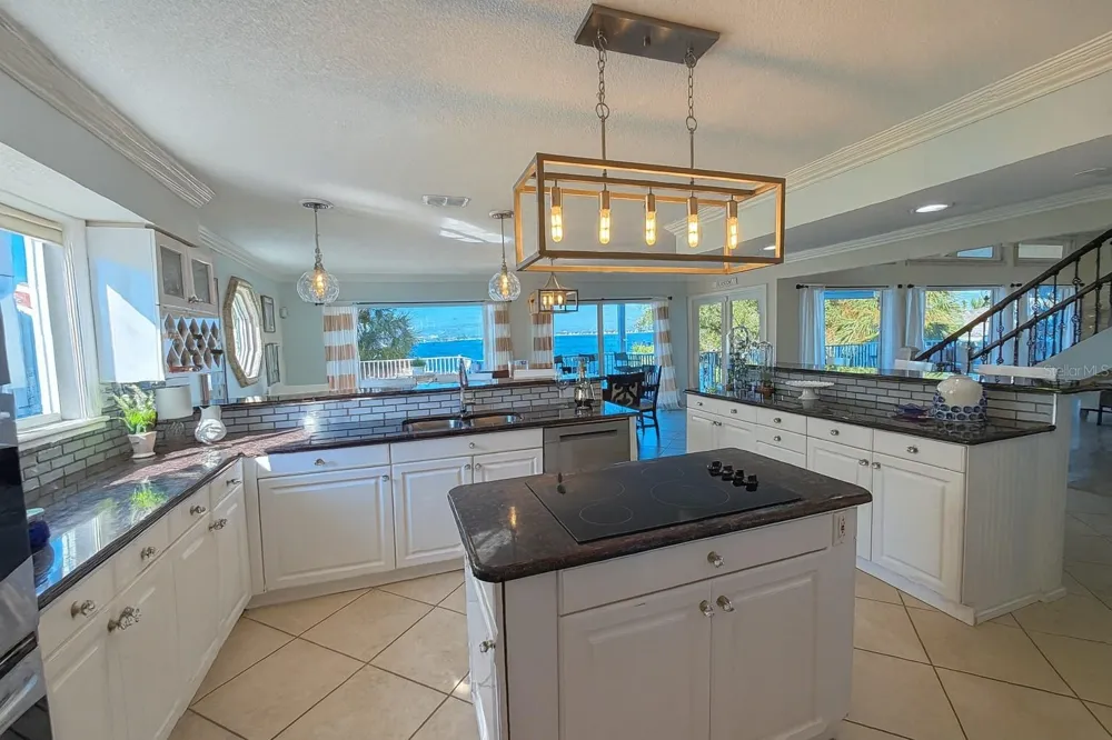 255 46TH AVENUE St Pete Beach, FL 33706