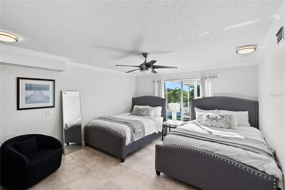 255 46TH AVENUE St Pete Beach, FL 33706