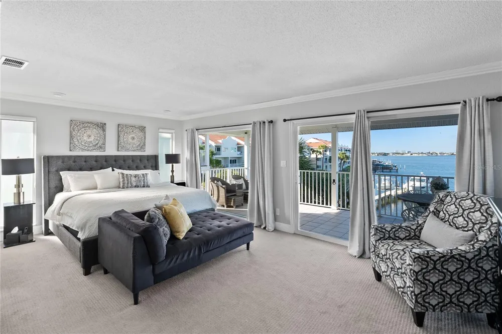 255 46TH AVENUE St Pete Beach, FL 33706