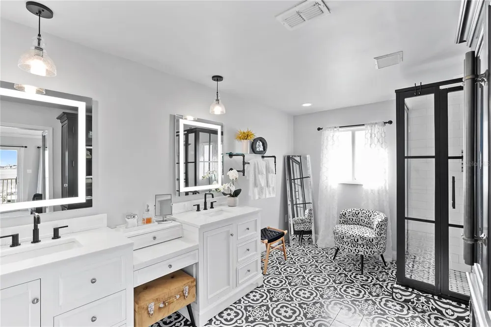 255 46TH AVENUE St Pete Beach, FL 33706