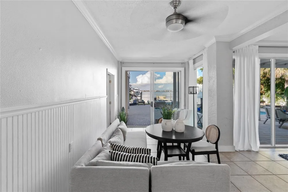 255 46TH AVENUE St Pete Beach, FL 33706
