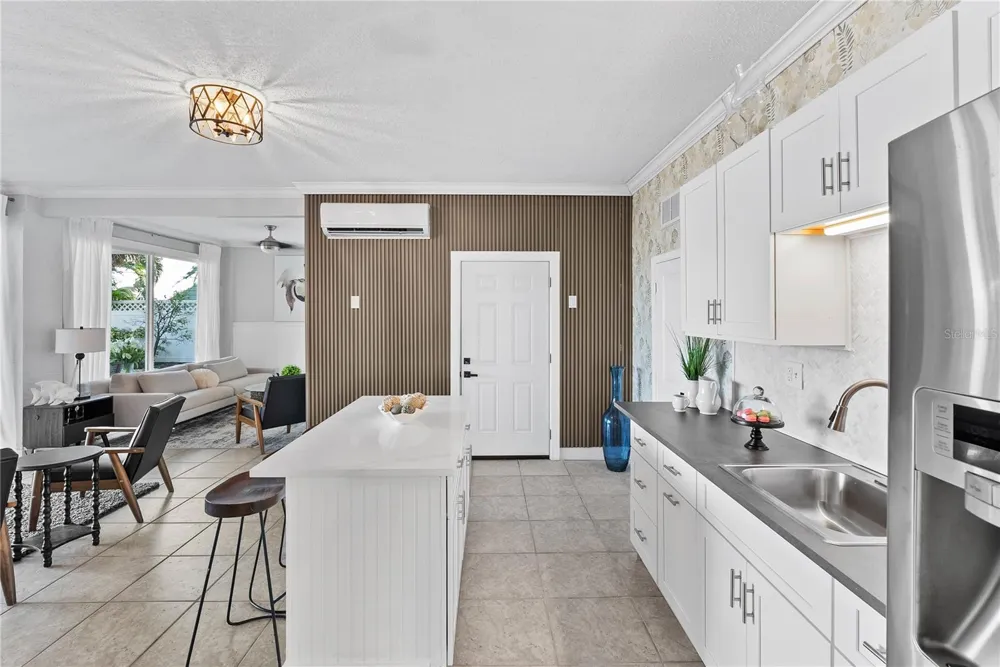255 46TH AVENUE St Pete Beach, FL 33706