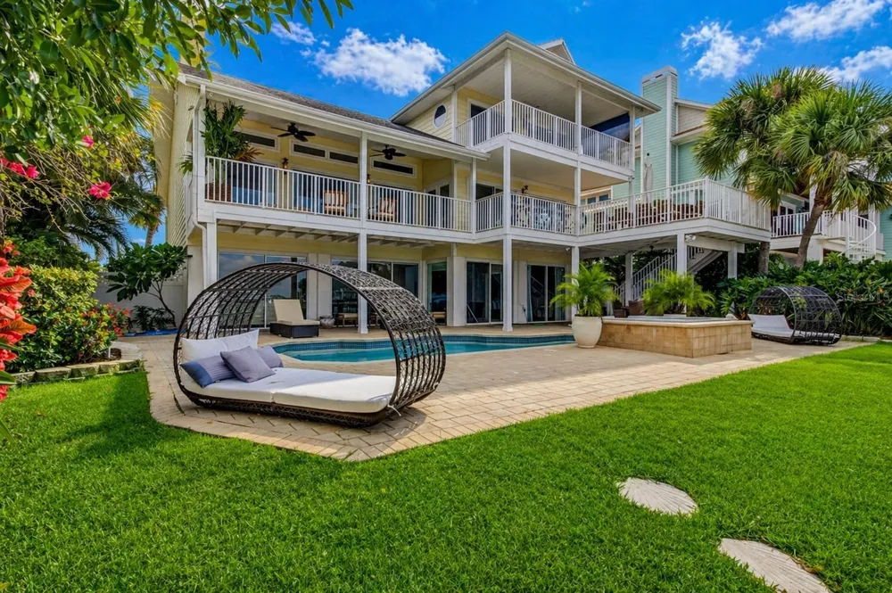255 46TH AVENUE St Pete Beach, FL 33706