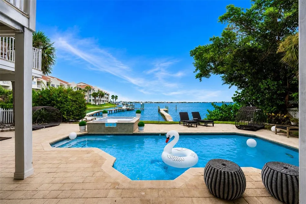 255 46TH AVENUE St Pete Beach, FL 33706