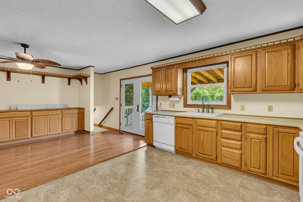 7556 W County Road 350 S Greencastle, IN 46135