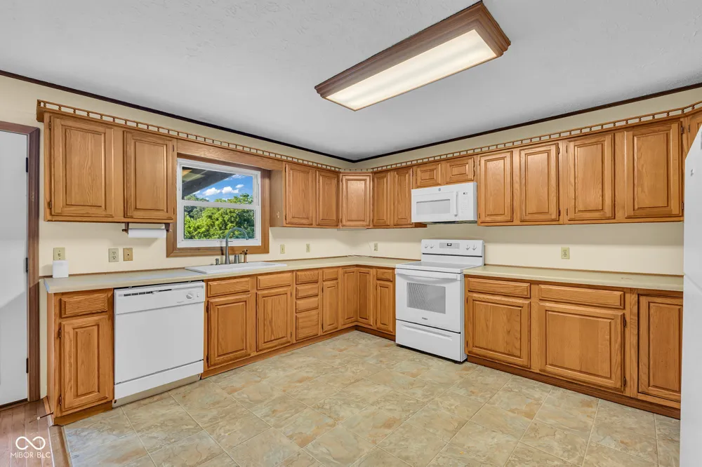 7556 W County Road 350 S Greencastle, IN 46135
