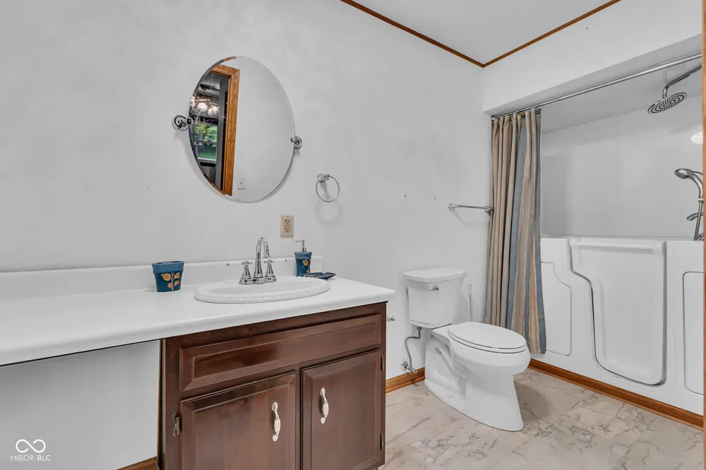7556 W County Road 350 S Greencastle, IN 46135