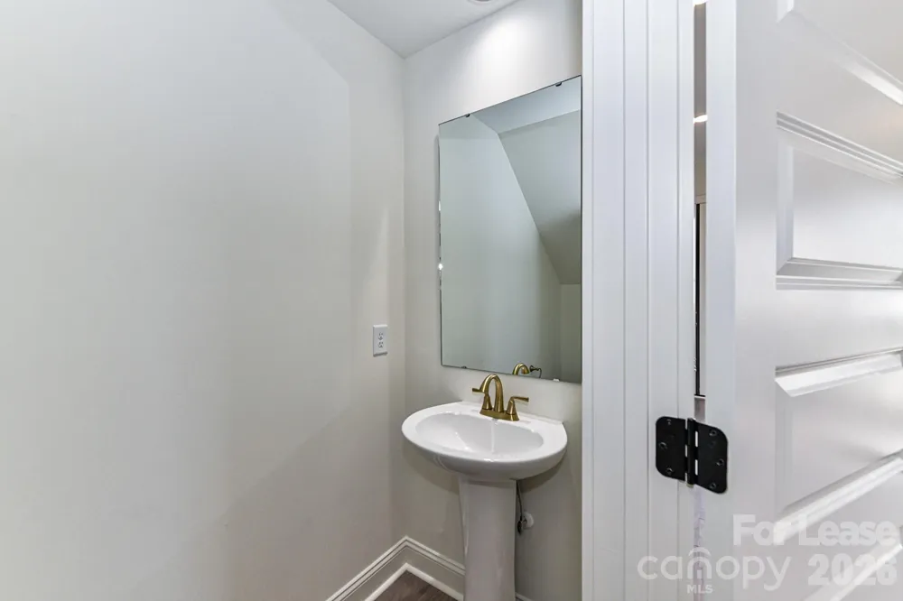 121 W F STREET Kannapolis, NC 28081