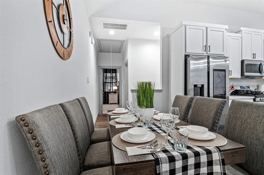 829 Emile Street Houston, TX 77020