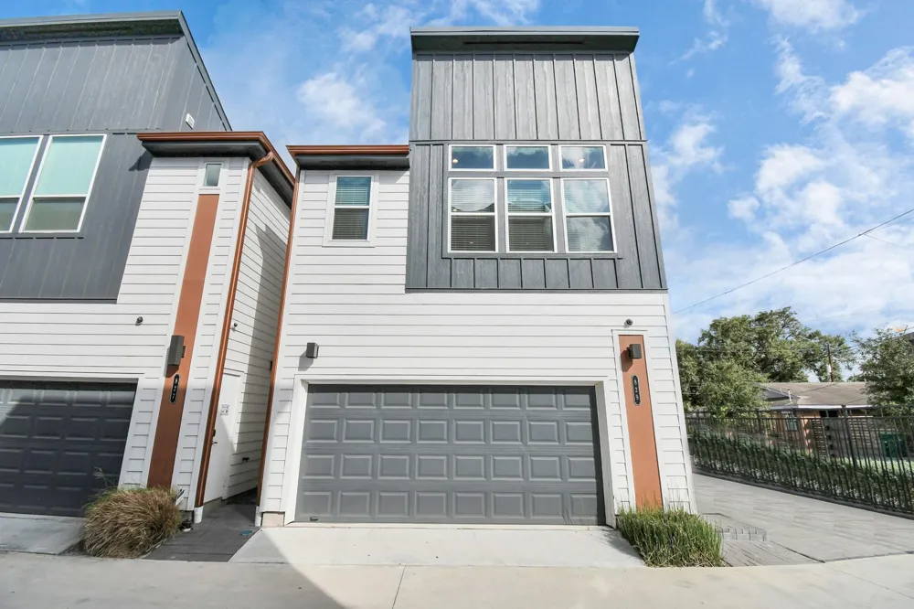 829 Emile Street Houston, TX 77020