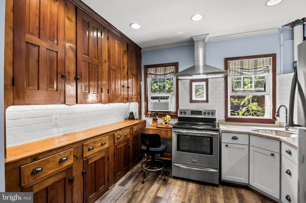 329 CINNAMINSON AVENUE Palmyra, NJ 08065