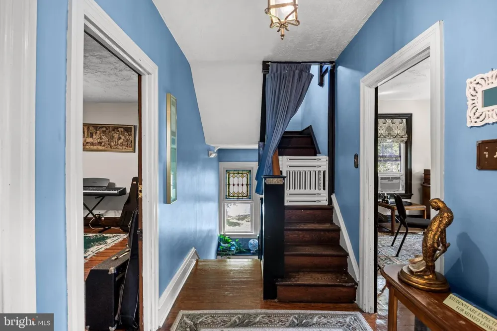 329 CINNAMINSON AVENUE Palmyra, NJ 08065