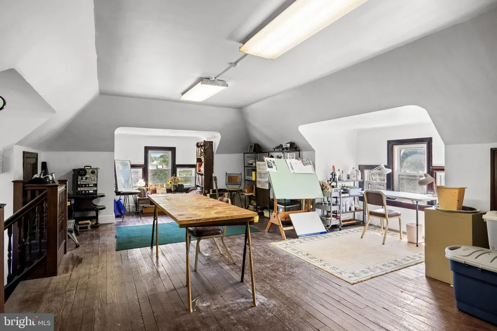 329 CINNAMINSON AVENUE Palmyra, NJ 08065
