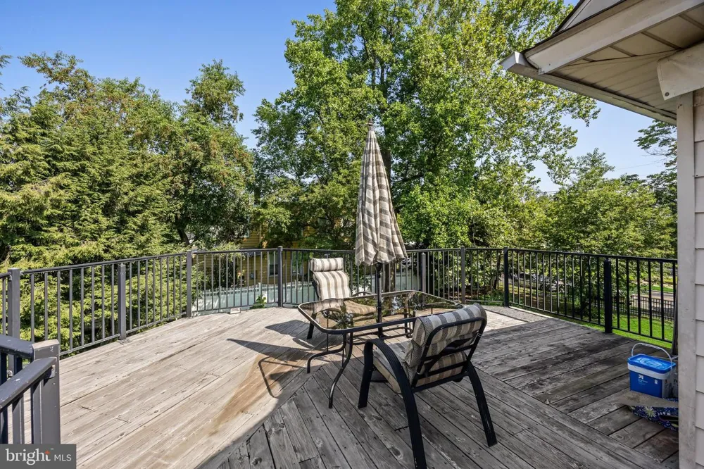 329 CINNAMINSON AVENUE Palmyra, NJ 08065