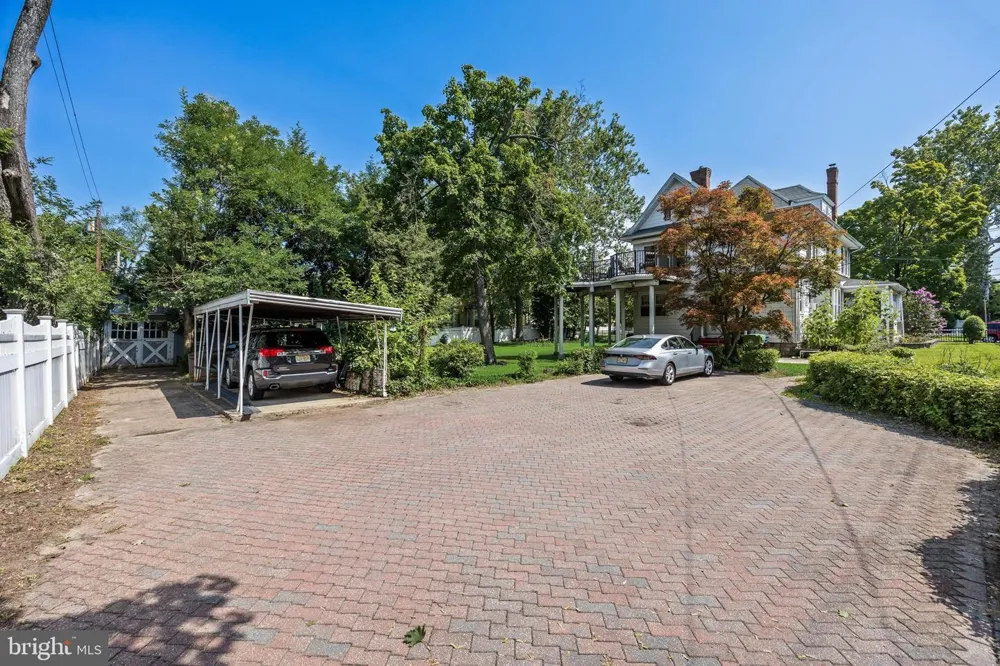329 CINNAMINSON AVENUE Palmyra, NJ 08065