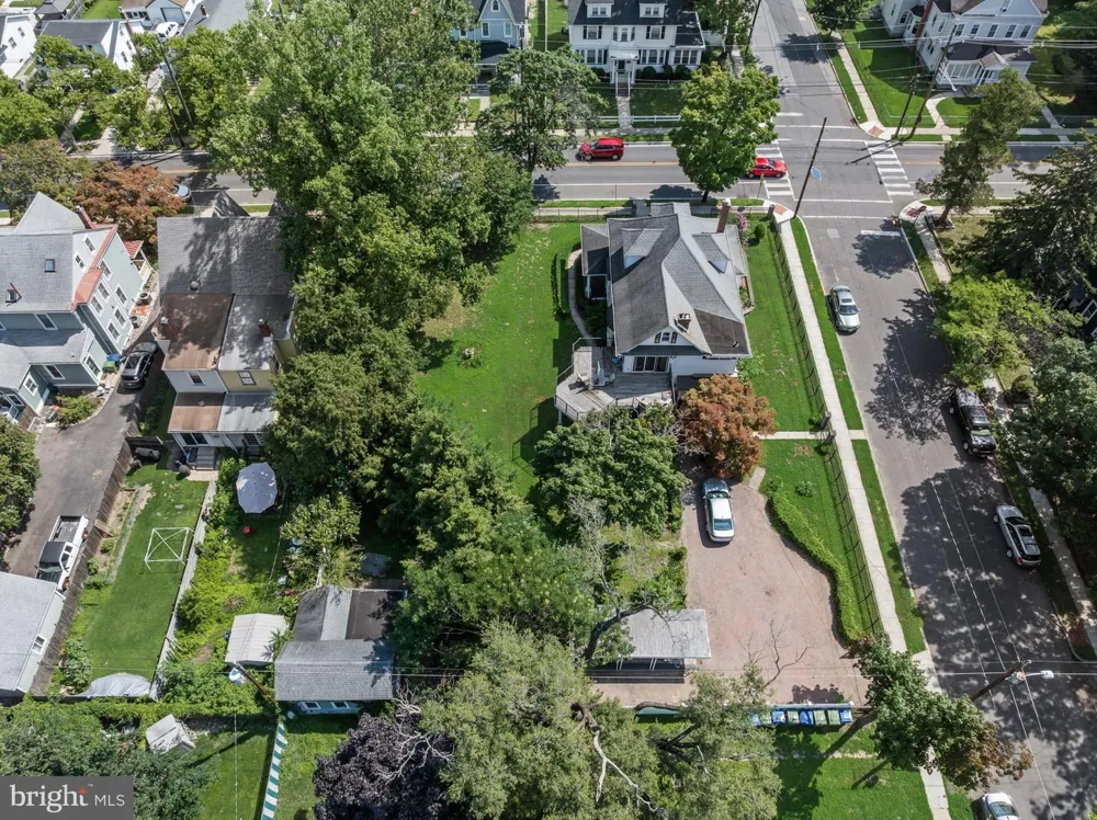 329 CINNAMINSON AVENUE Palmyra, NJ 08065