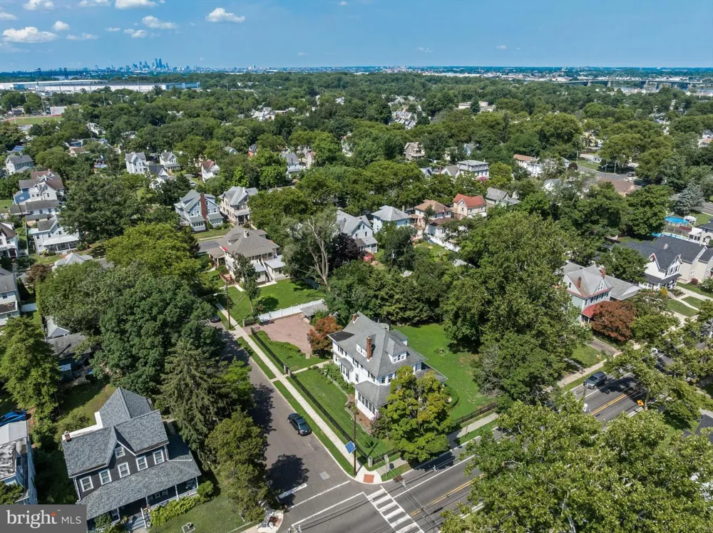 329 CINNAMINSON AVENUE Palmyra, NJ 08065