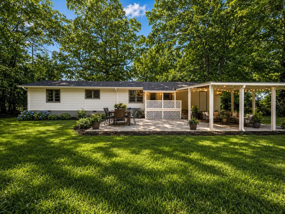 504 Abney Street LaFayette, GA 30728