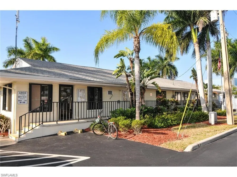 8 Galleon Way Fort Myers Beach, FL 33931