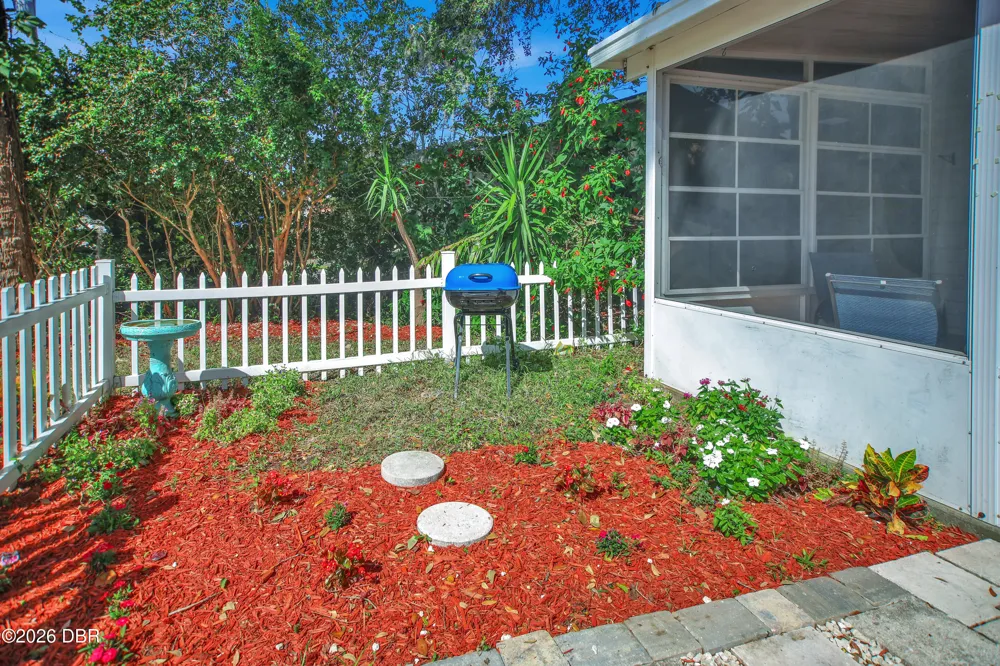 847 Jasmine Avenue Holly Hill, FL 32117