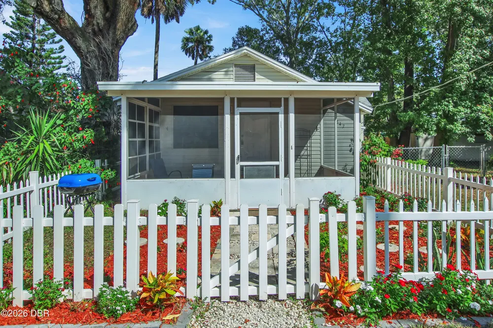 847 Jasmine Avenue Holly Hill, FL 32117