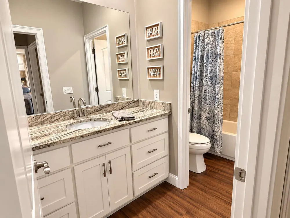 373 New Forest Road Young Harris, GA 30582