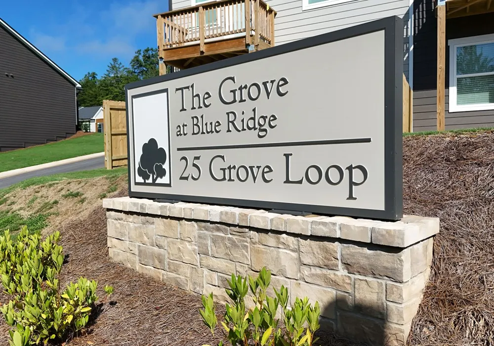 25 Grove Loop Blue Ridge, GA 30513