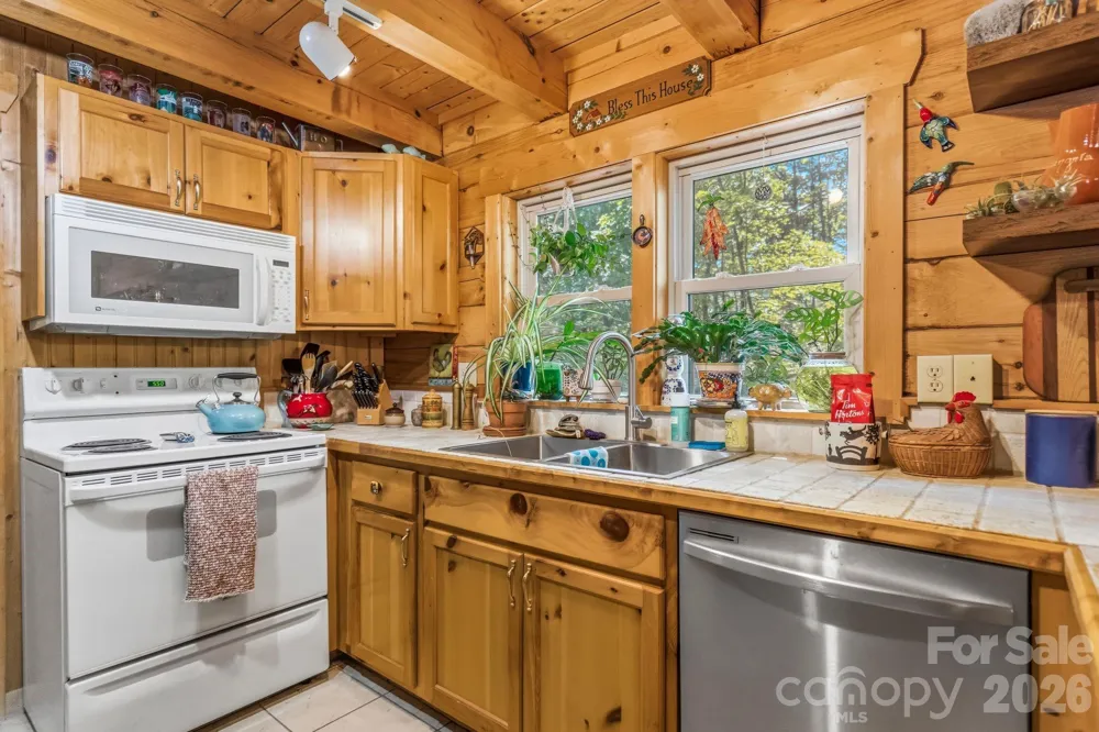 120 Sasafras Ridge Rutherfordton, NC 28139