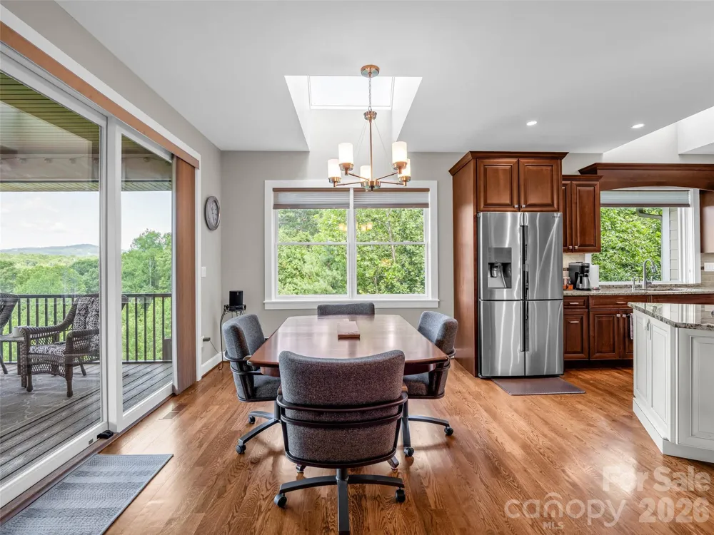 930 Big Raven Lane Saluda, NC 28773