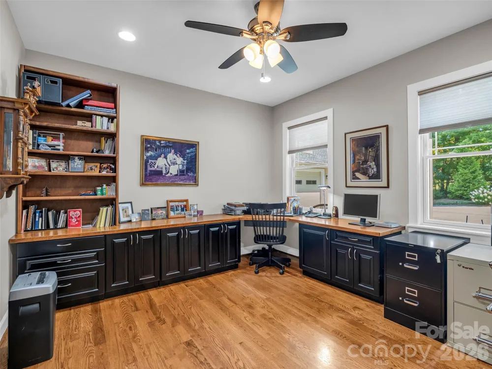 930 Big Raven Lane Saluda, NC 28773