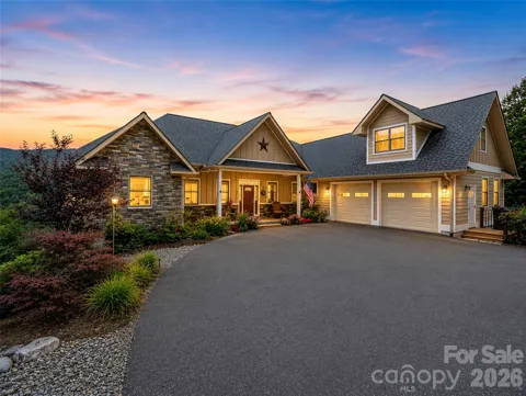 930 Big Raven Lane