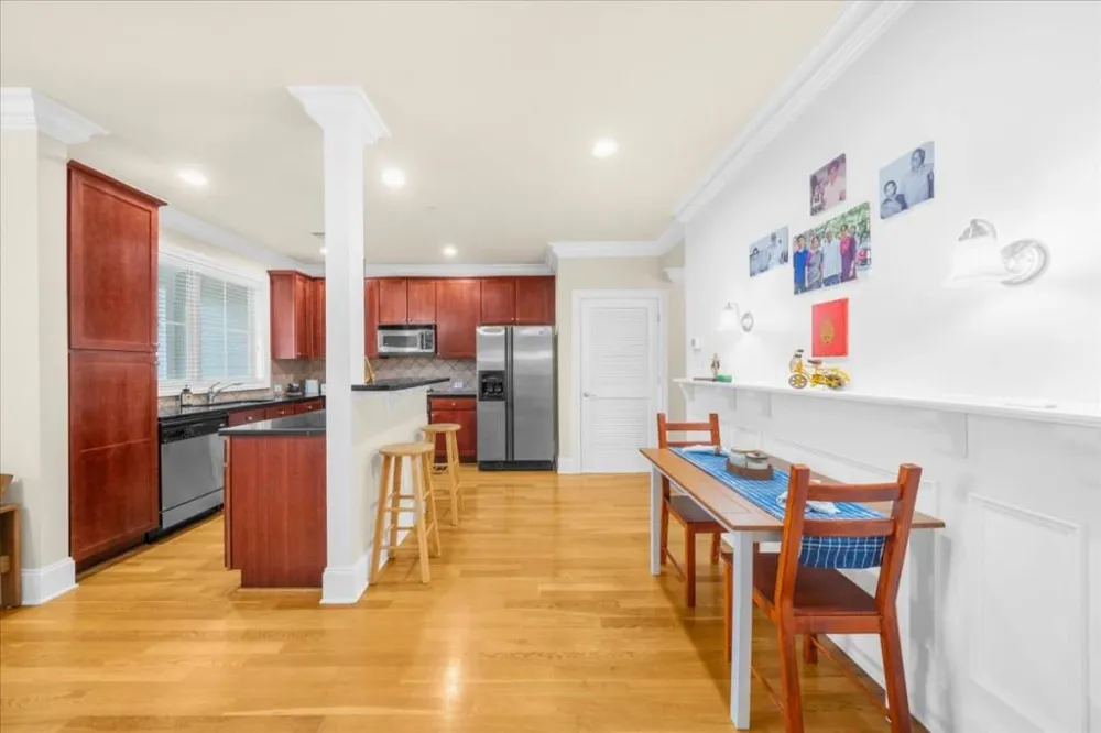 199 Le Gran Court Sandy Springs, GA 30328