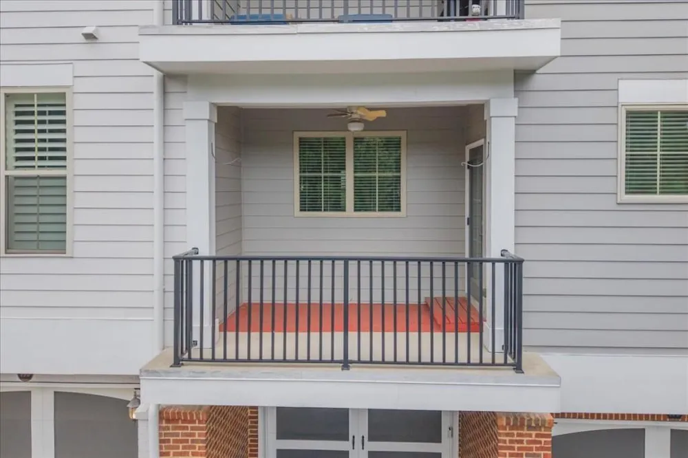 199 Le Gran Court Sandy Springs, GA 30328
