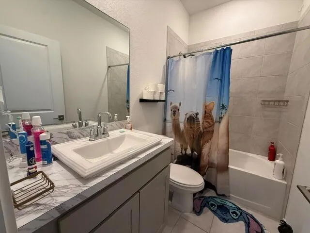 561 NE 5th Way Florida City, FL 33034