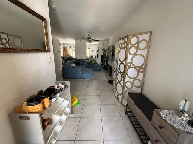 561 NE 5th Way Florida City, FL 33034