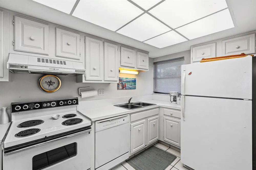 4101 Kittiwake Court #Kittiwake Boynton Beach, FL 33436