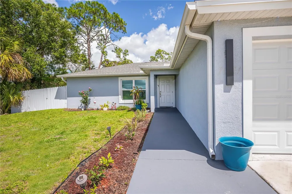 7081 BRAZIL CIRCLE Labelle, FL 33935
