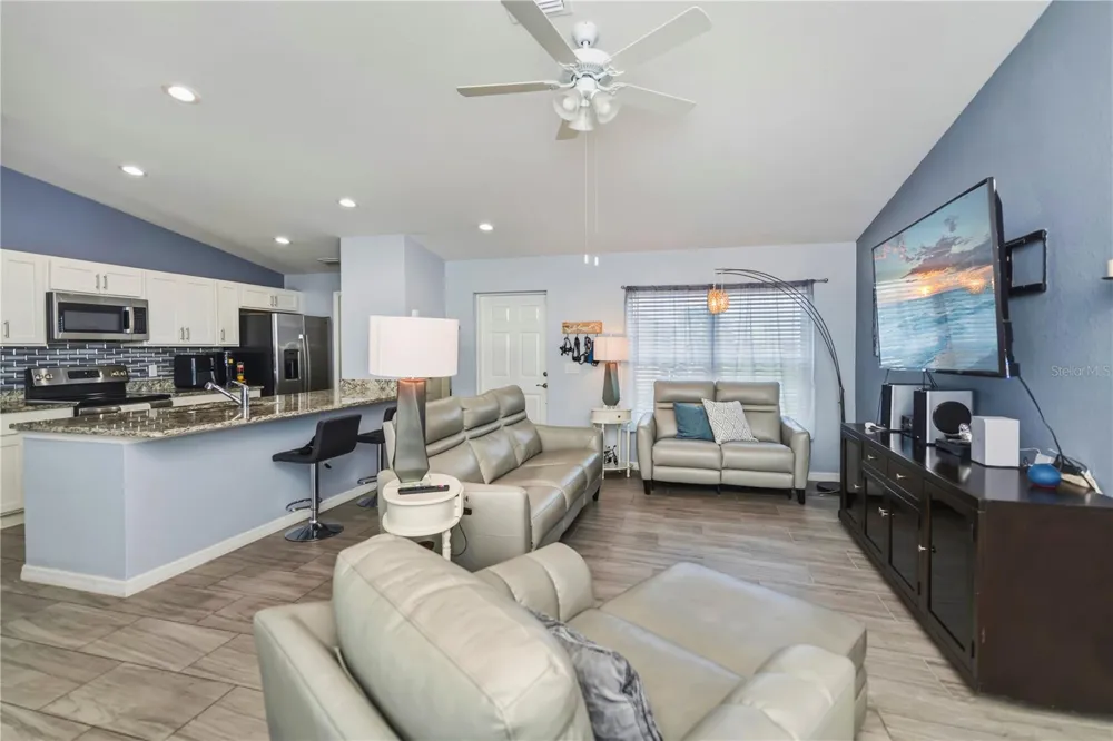 7081 BRAZIL CIRCLE Labelle, FL 33935