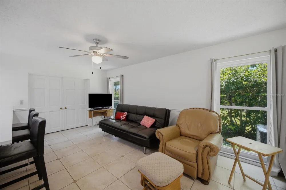 13510 CAPITOL DRIVE Tampa, FL 33613