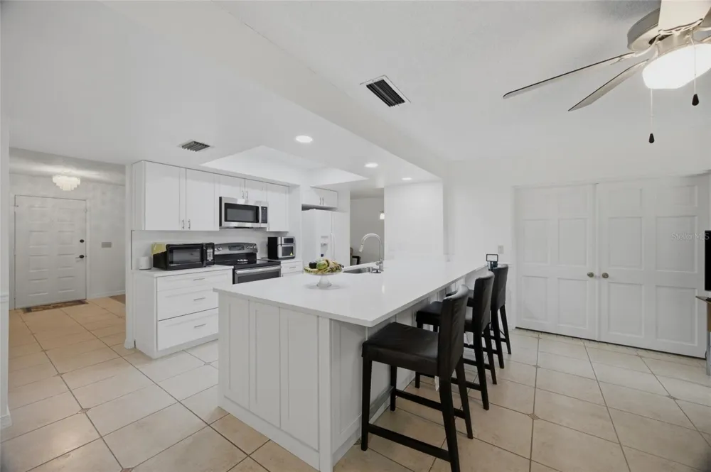 13510 CAPITOL DRIVE Tampa, FL 33613