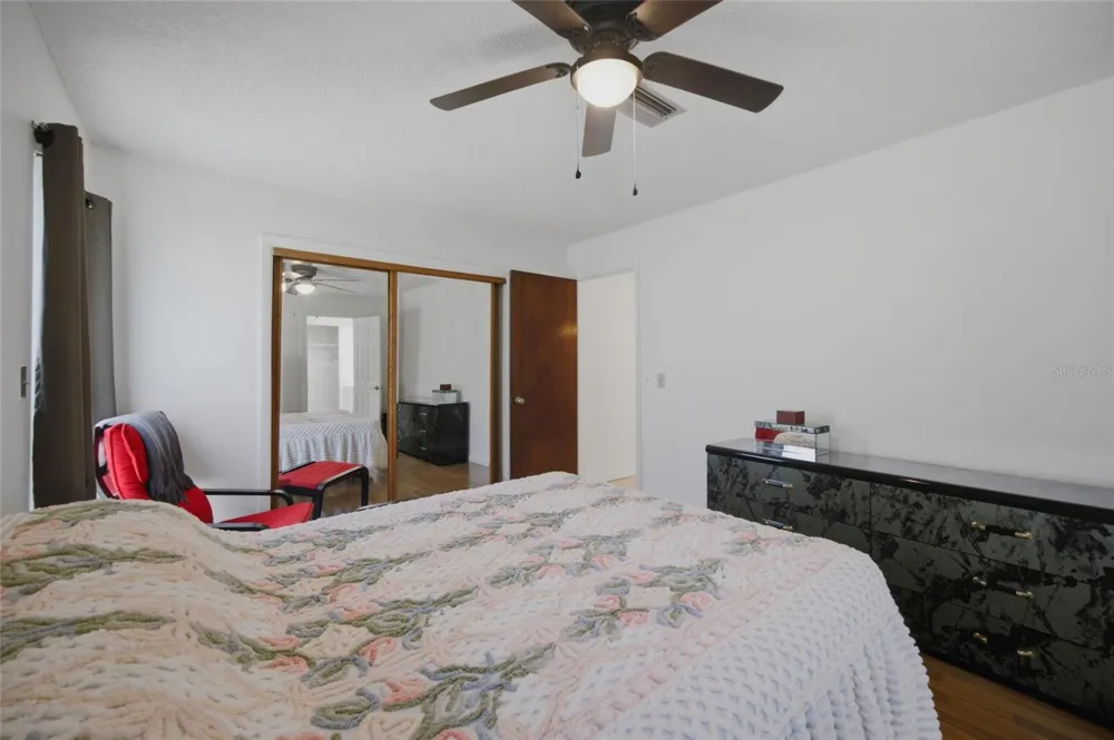 13510 CAPITOL DRIVE Tampa, FL 33613