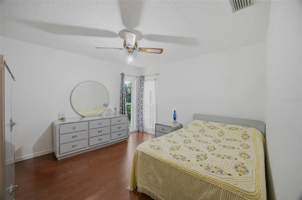 13510 CAPITOL DRIVE Tampa, FL 33613