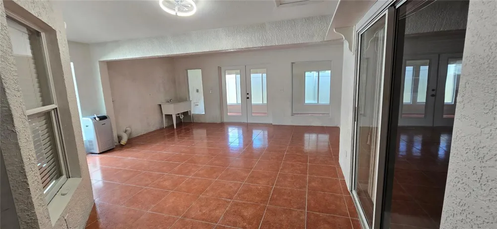1810 GREYSTONE HEIGHTS DRIVE Valrico, FL 33594