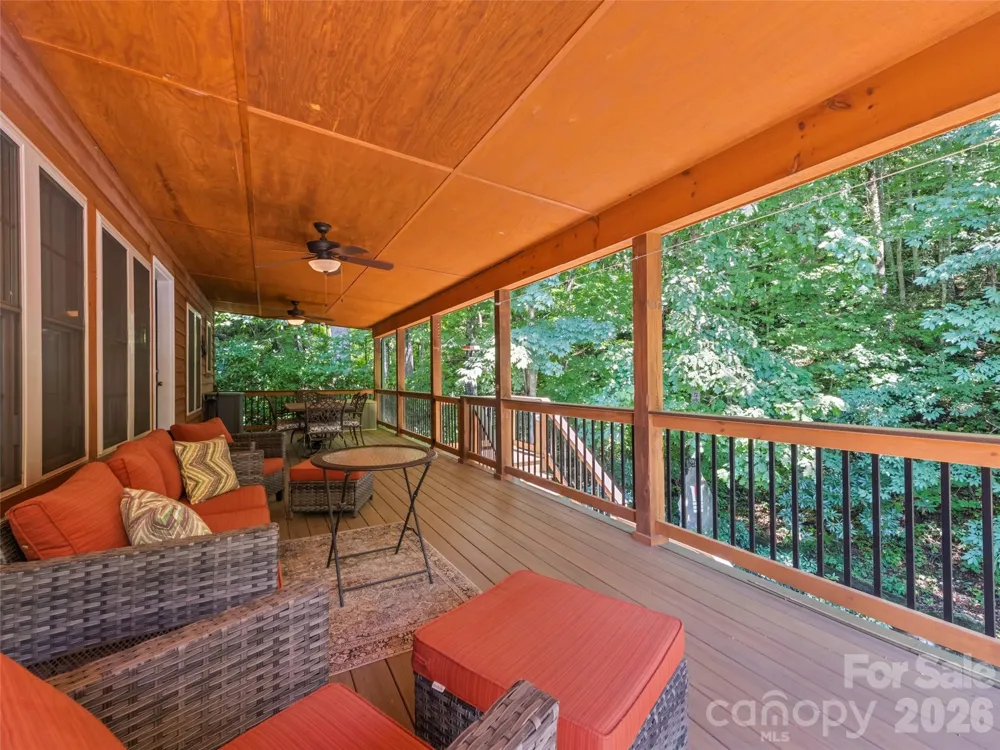 612 Brannon Forest Drive Waynesville, NC 28785