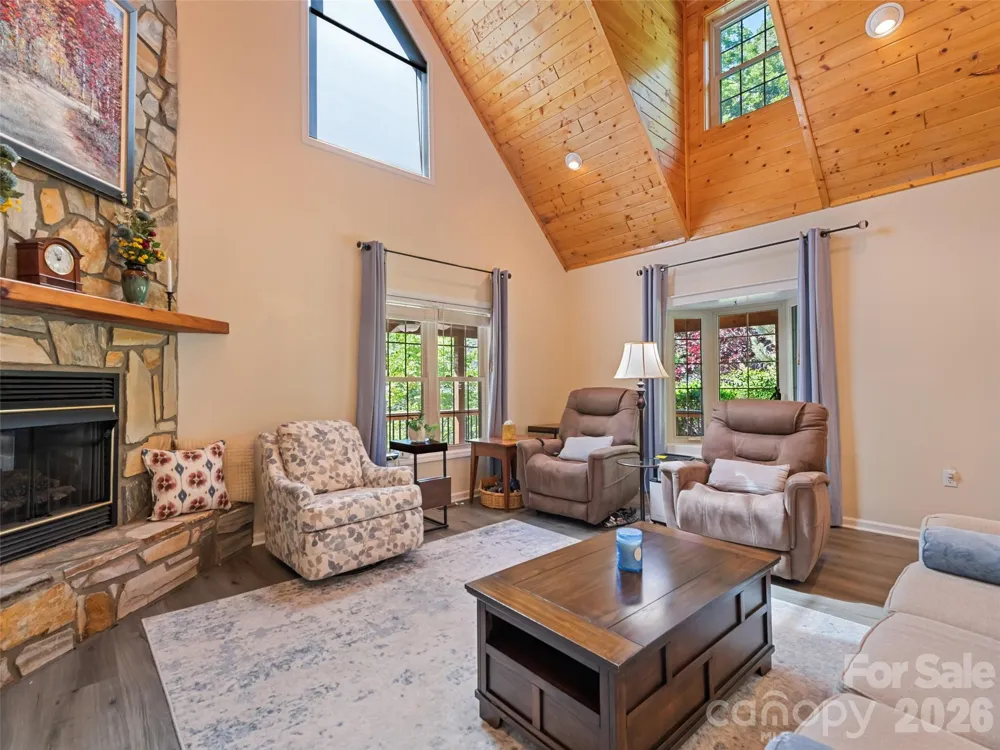 612 Brannon Forest Drive Waynesville, NC 28785