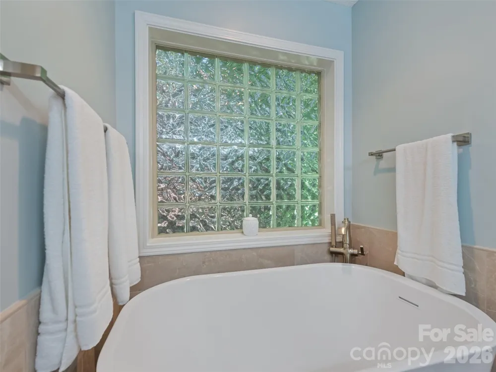 612 Brannon Forest Drive Waynesville, NC 28785