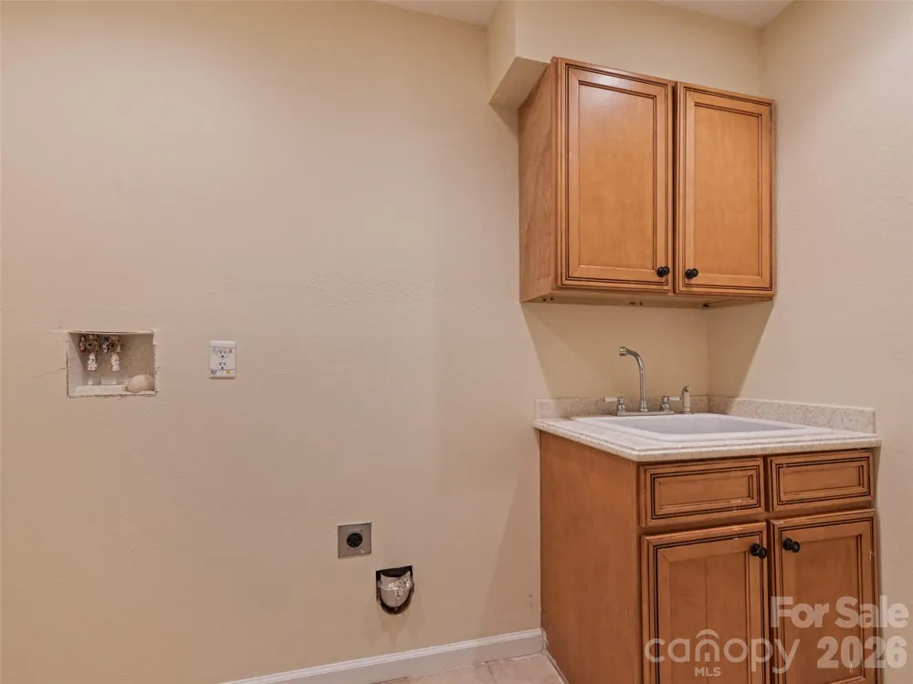 612 Brannon Forest Drive Waynesville, NC 28785