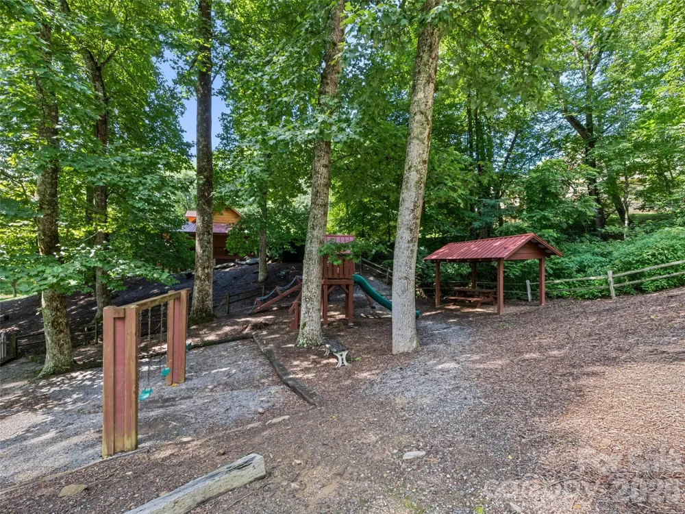612 Brannon Forest Drive Waynesville, NC 28785
