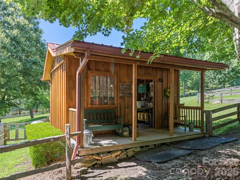 612 Brannon Forest Drive Waynesville, NC 28785