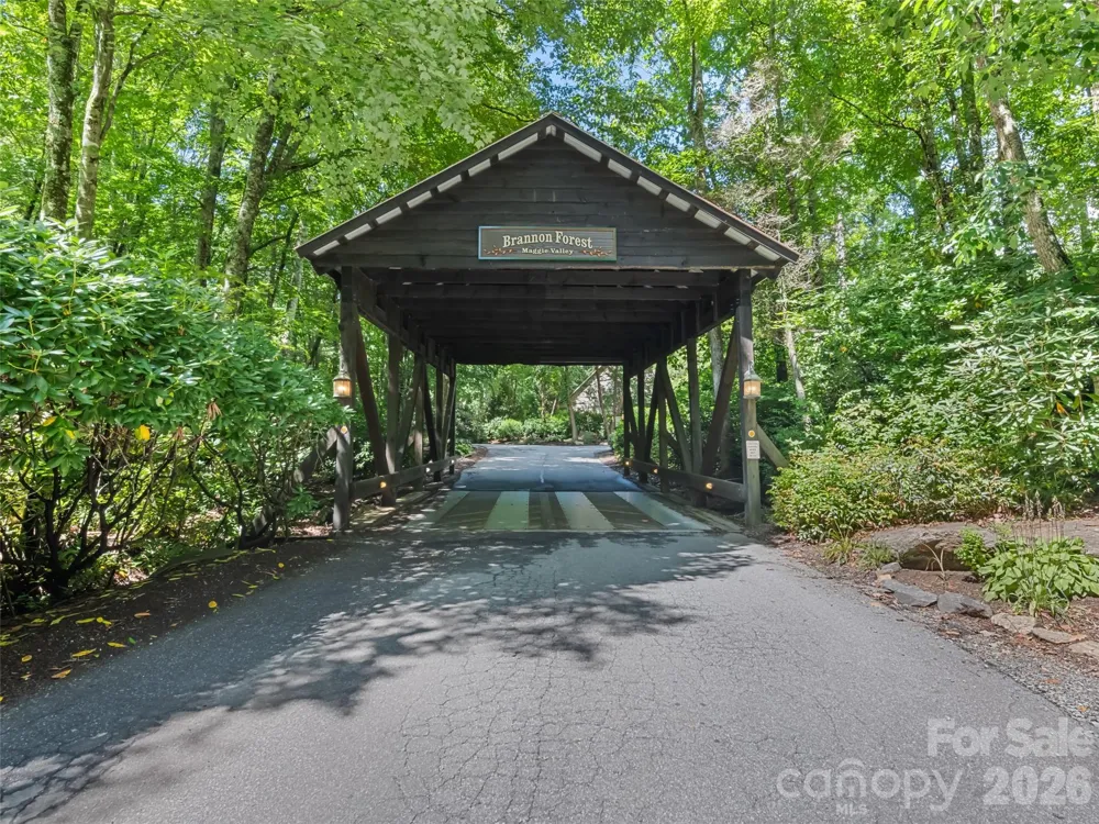 612 Brannon Forest Drive Waynesville, NC 28785